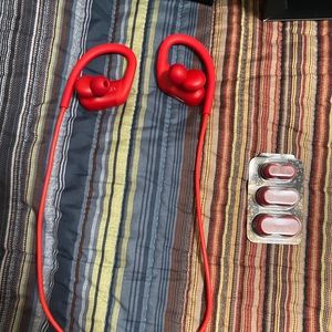 Powerbeats 4 High Performance Earphones